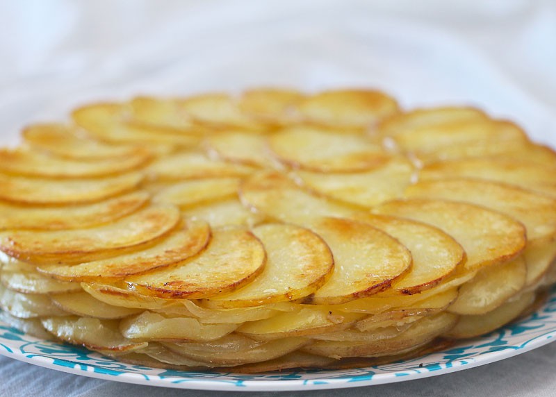 Teisen Nionod (Welsh Onion Cake)